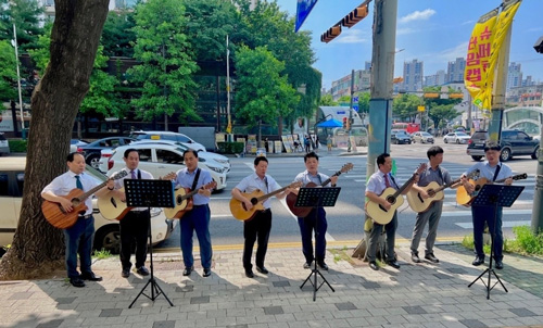 남편을 세우는 교회 8