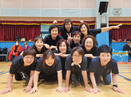 아내를 힘있게 하는 교회 9